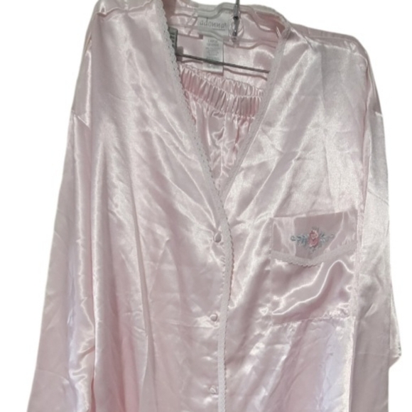 Adonna 2 piece Pajamas light pink satin size Large - Picture 2 of 3